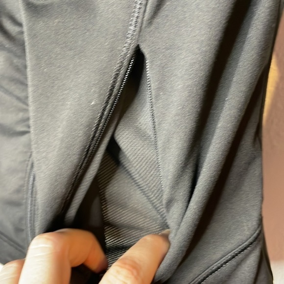 Victorias Secret VSX Size XS Black Pink Zip Up Athletic Mesh Inset Sweatshirt - Picture 9 of 15